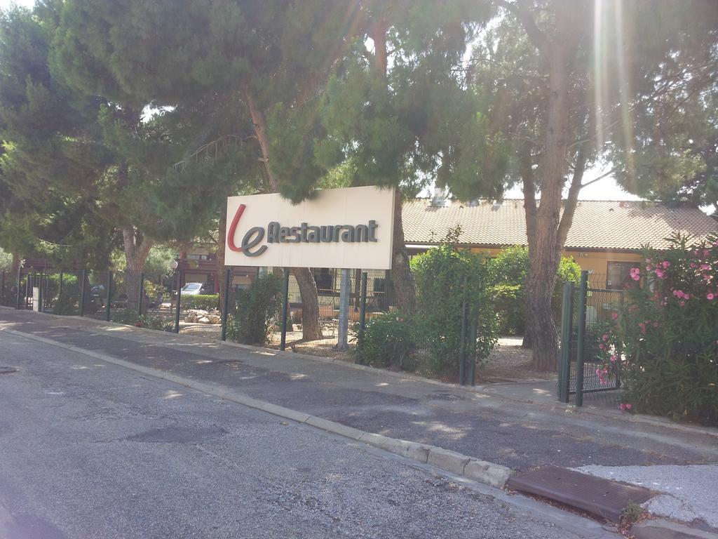 Hotel Campanile Perpignan Sud Exterior foto